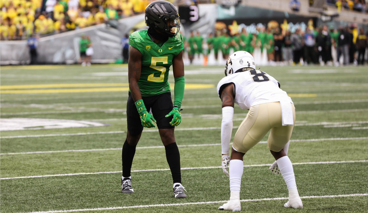 Oregon Ducks wide receiver Traeshon Holden against the Colorado Buffaloes.